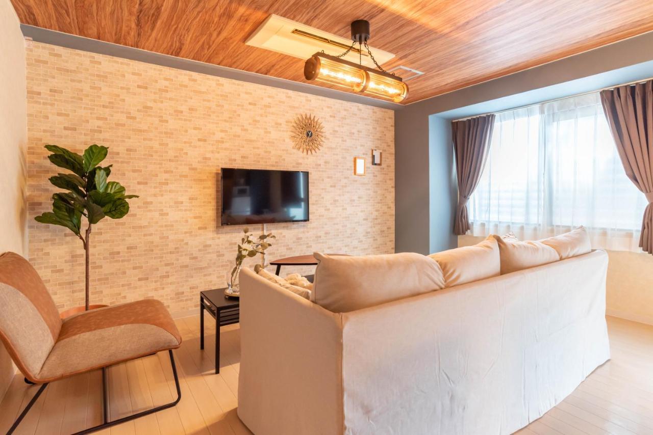 Bijou Suites Vogue Осака Экстерьер фото