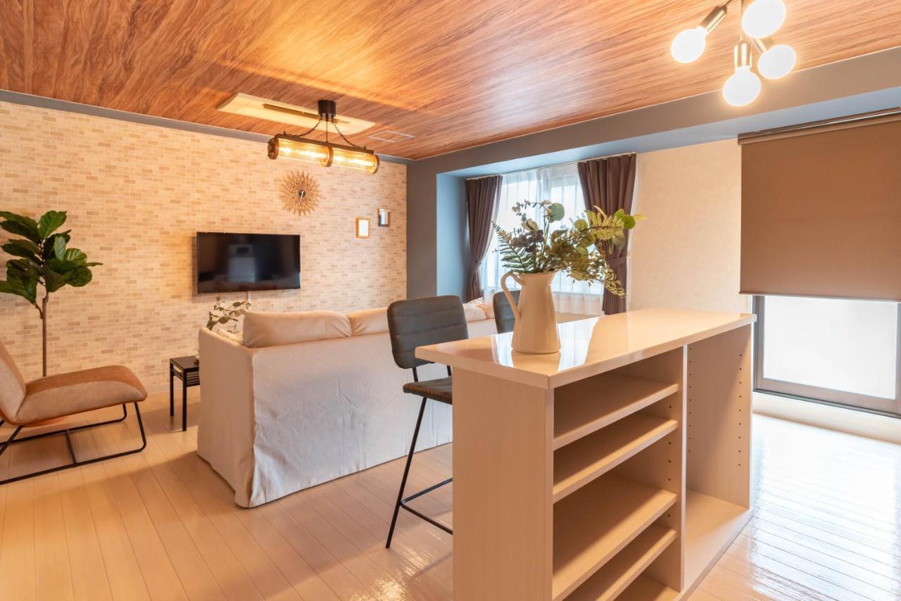 Bijou Suites Vogue Осака Экстерьер фото